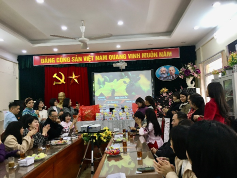 Buổi gặp mặt tất niên ấm áp dành cho cán bộ, giáo viên, nhân viên trường Tiểu học Bình Minh 1