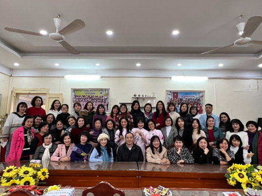 Buổi gặp mặt tất niên ấm áp dành cho cán bộ, giáo viên, nhân viên trường Tiểu học Bình Minh 11