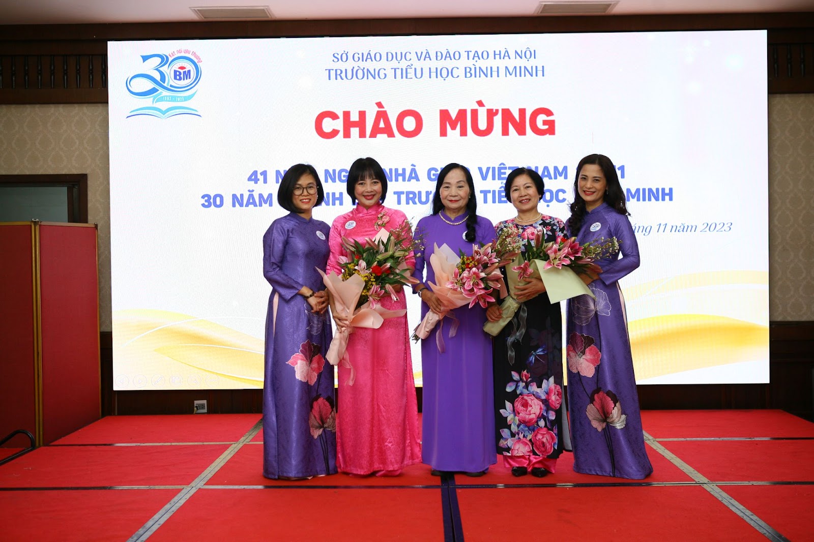 CHÀO MỪNG 41 NĂM NGÀY NHÀ GIÁO VIỆT NAM  20/11 - KỶ NIỆM 30 NĂM THÀNH LẬP TRƯỜNG TIỂU HỌC BÌNH MINH 14