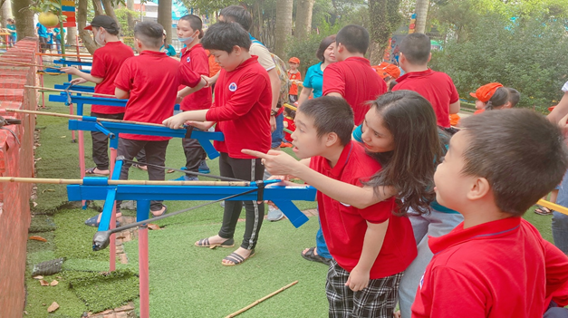 Chuyến tham quan thú vị của các bạn học sinh Trường Tiểu học Bình Minh   tại Khu trải nghiệm Cánh Buồm Xanh Park 13