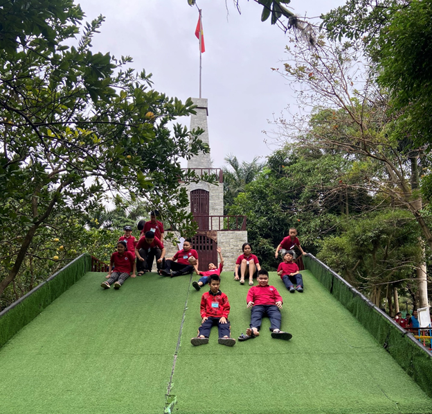 Chuyến tham quan thú vị của các bạn học sinh Trường Tiểu học Bình Minh   tại Khu trải nghiệm Cánh Buồm Xanh Park 3
