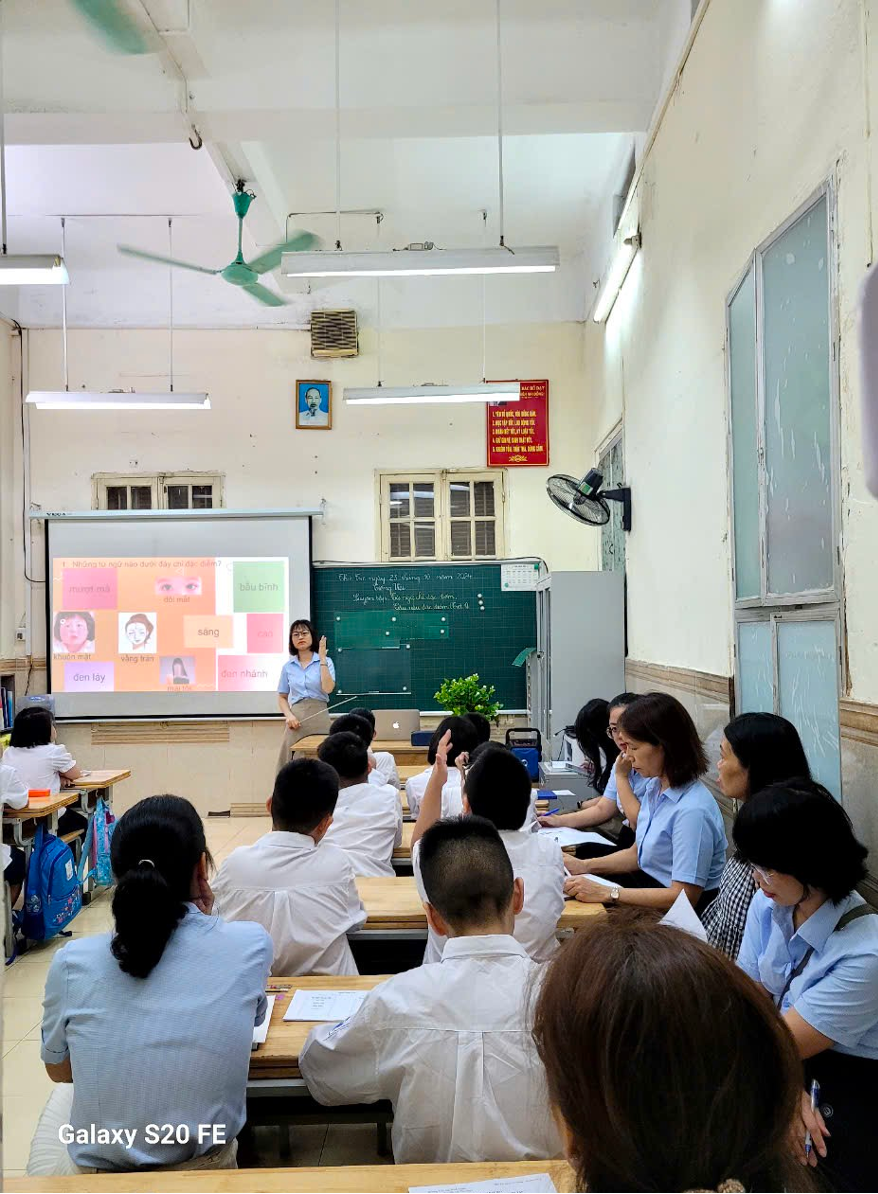 DẠY HỌC SÁNG TẠO, KIẾN TẠO TƯƠNG LAI 8