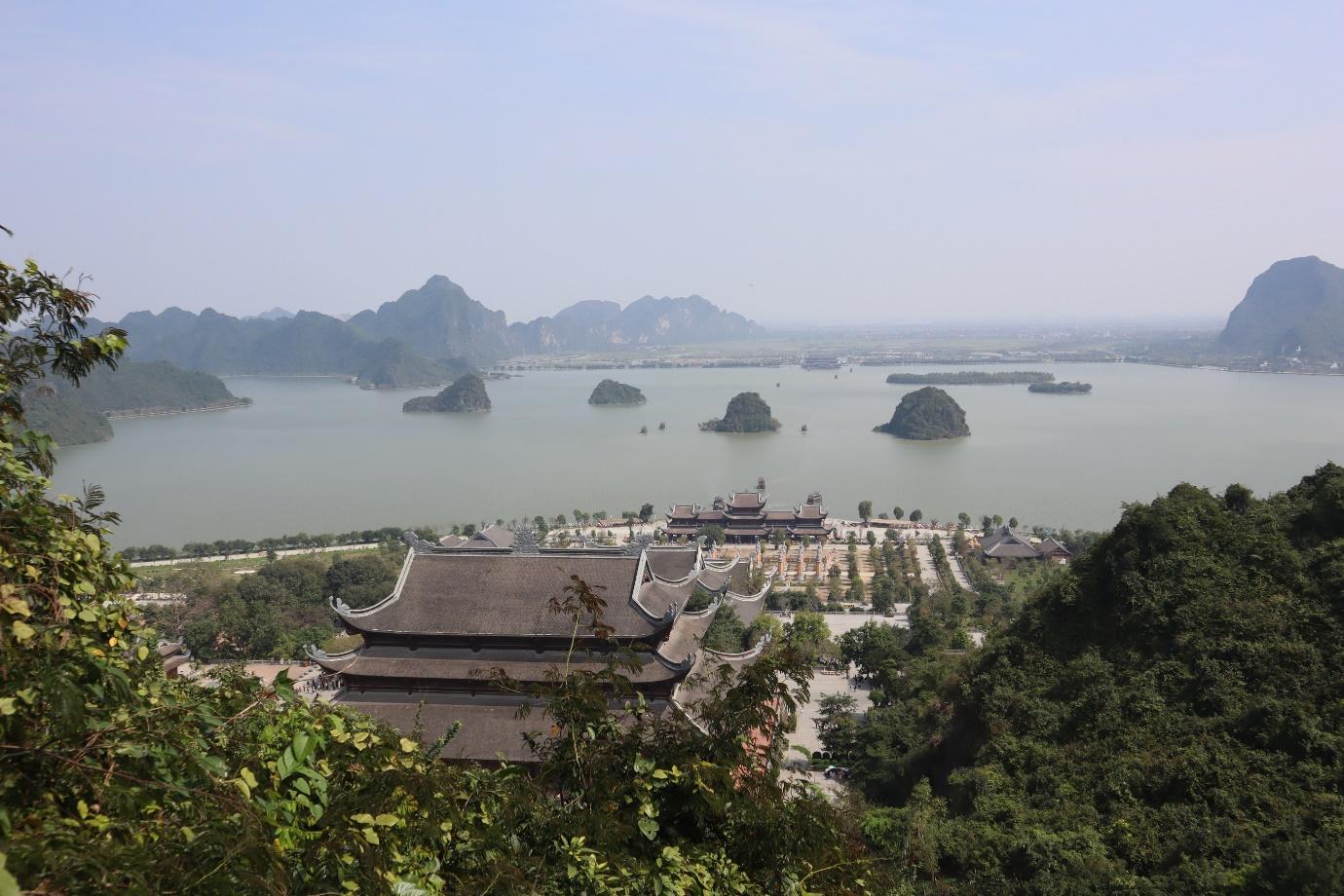 DU XUÂN ĐẦU NĂM 2