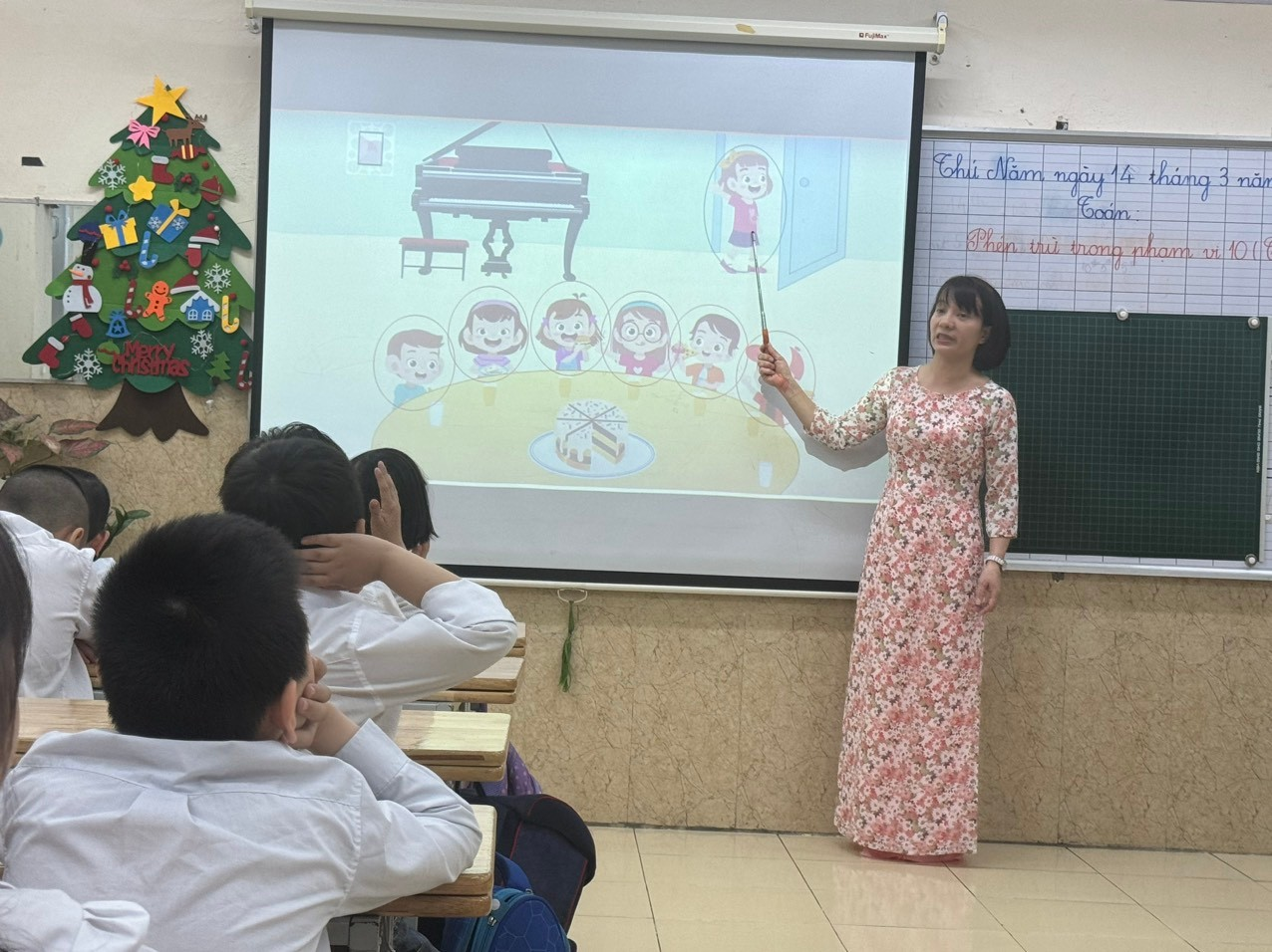 HỘI THI GIÁO VIÊN DẠY GIỎI VÀ HỘI GIẢNG ĐÃ THẮP LỬA CHO PHÒNG TRÀO DẠY TỐT - HỌC TỐT CỦA TRƯỜNG TH BÌNH MINH 7