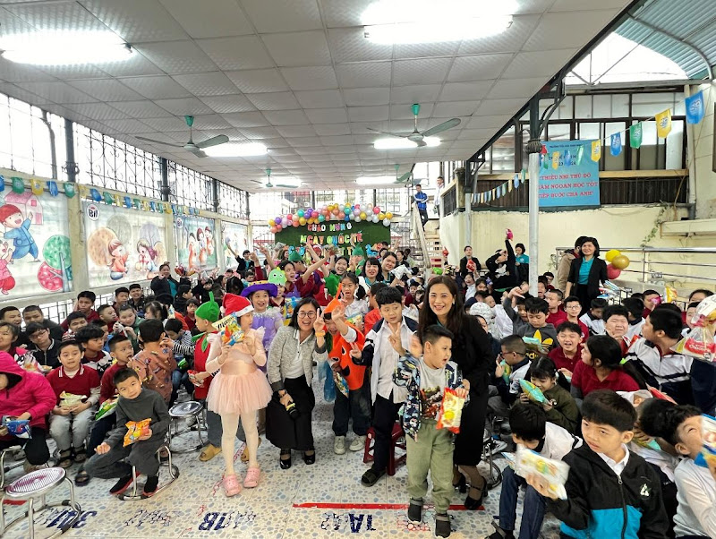 HỘI VUI NGÀY QUỐC TẾ NGƯỜI KHUYẾT TẬT TẠI TRƯỜNG TIỂU HỌC BÌNH MINH. 7