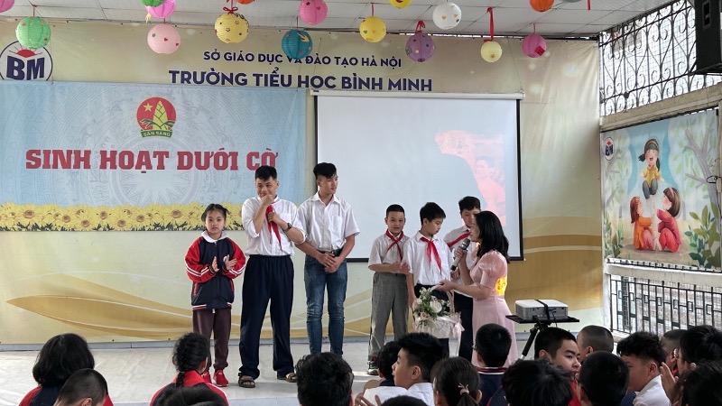 HƯỚNG TỚI KỶ NIỆM 94 NĂM NGÀY THÀNH LẬP ĐOÀN TNCS HỒ CHÍ MINH: HỌC SINH TRƯỜNG TIỂU HỌC BÌNH MINH HÀO HỨNG THAM GIA CÁC HOẠT ĐỘNG Ý NGHĨA 3