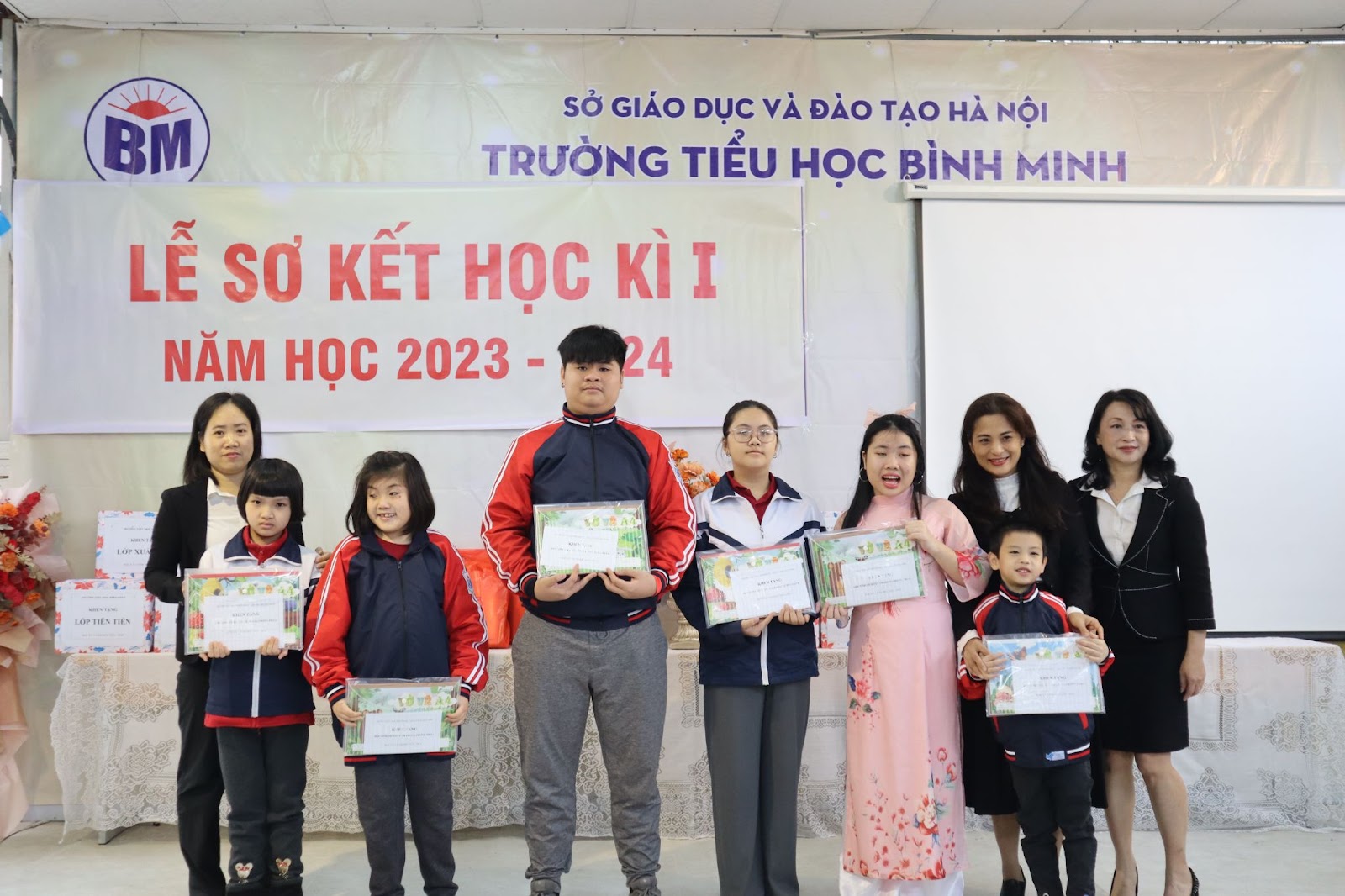 LỄ SƠ KẾT HỌC KÌ I NĂM HỌC 2023 - 2024 4