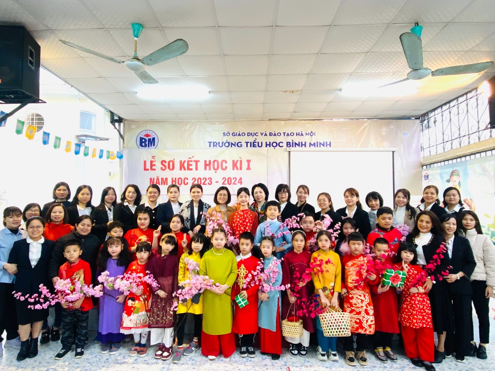 LỄ SƠ KẾT HỌC KÌ I NĂM HỌC 2023 - 2024 9