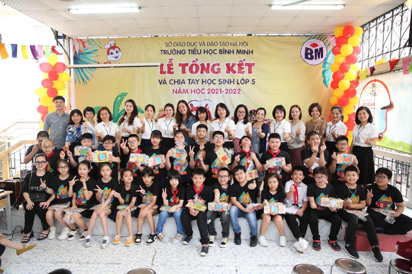 LỄ TỔNG KẾT NĂM HỌC VÀ CHIA TAY HỌC SINH KHỐI NĂM  NĂM HỌC 2021-2022 22