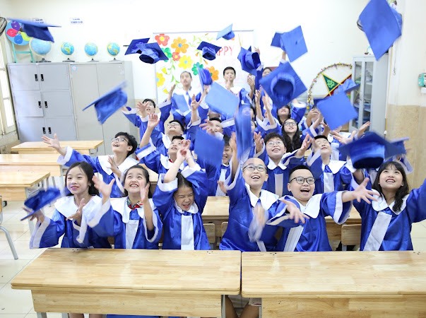 LỄ TỔNG KẾT NĂM HỌC VÀ CHIA TAY HỌC SINH KHỐI NĂM  NĂM HỌC 2021-2022 26