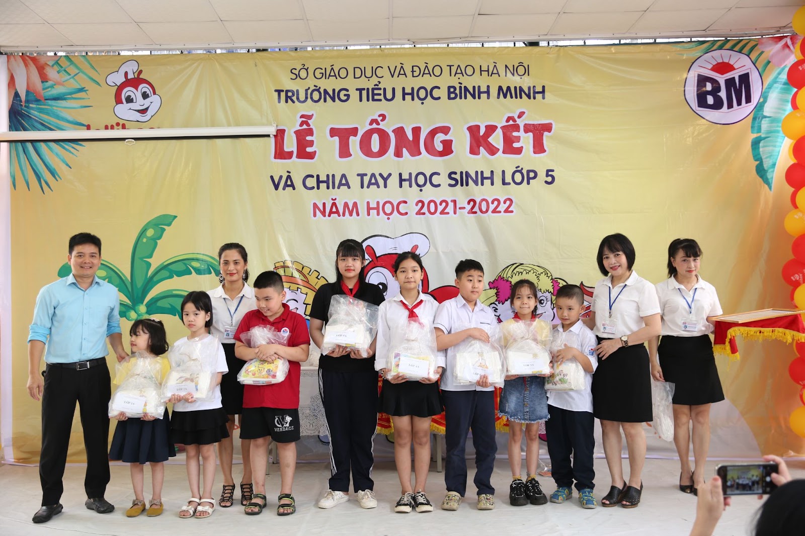 LỄ TỔNG KẾT NĂM HỌC VÀ CHIA TAY HỌC SINH KHỐI NĂM  NĂM HỌC 2021-2022 7