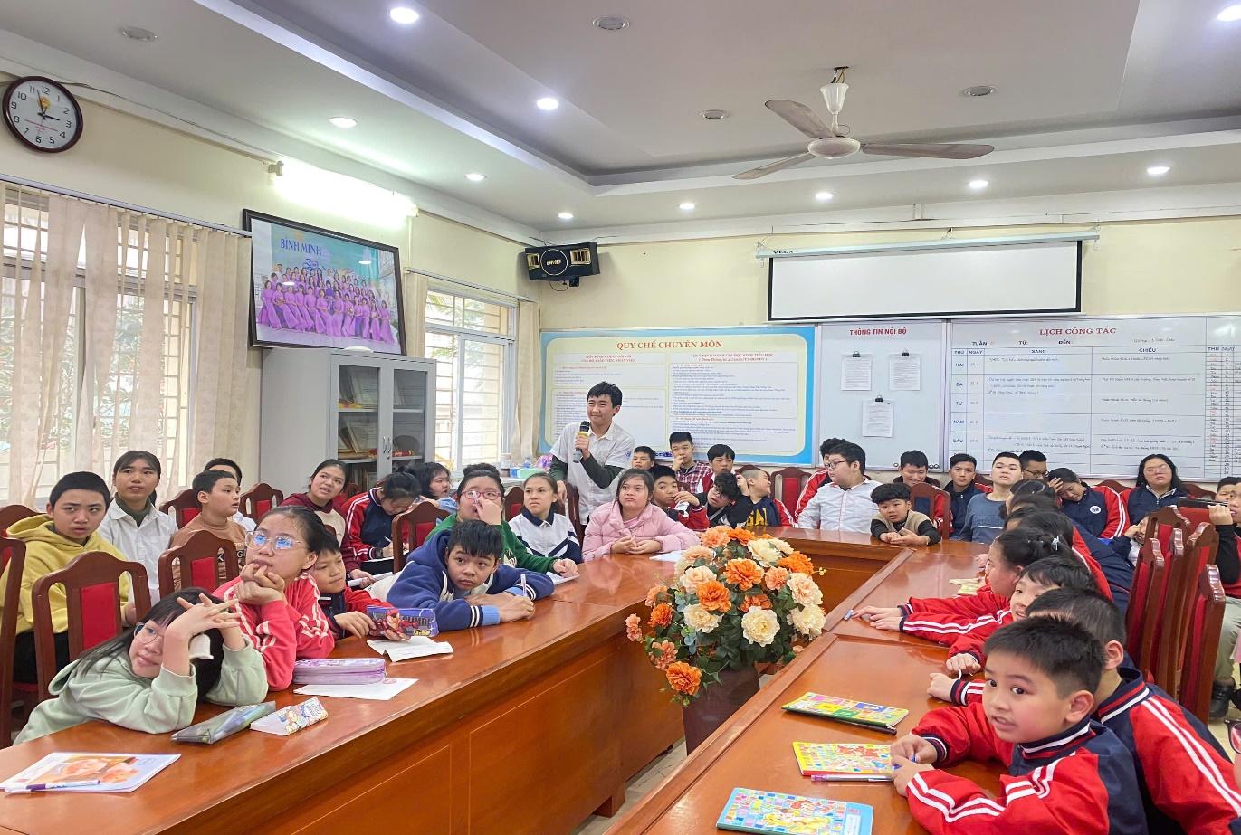 MỖI TUẦN MỘT CUỐN SÁCH HAY, MỘT CÂU CHUYỆN ĐẸP, MỘT TẤM GƯƠNG SÁNG 7