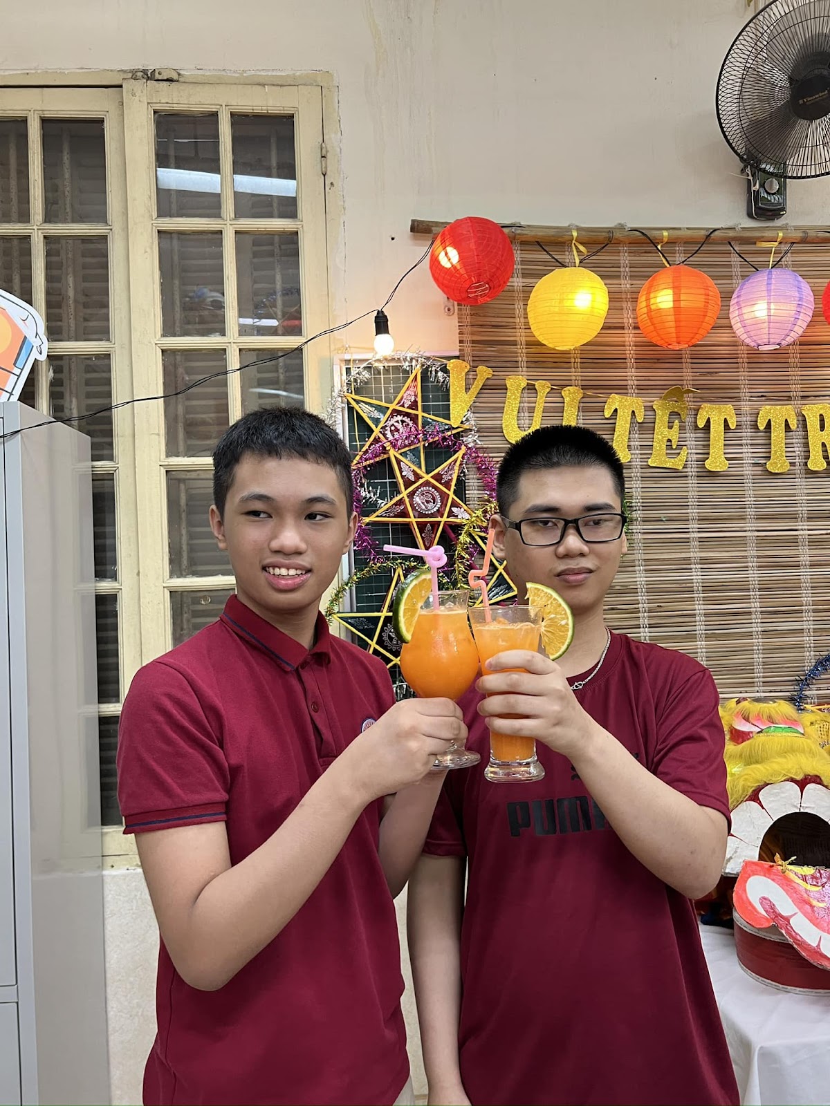 “NÂNG BƯỚC CON VÀO ĐỜI”  - LỚP HỌC PHA CHẾ ĐẶC BIỆT CỦA CÁC BẠN HỌC SINH LỚP HƯỚNG NGHIỆP TRƯỜNG TIỂU HỌC BÌNH MINH 7