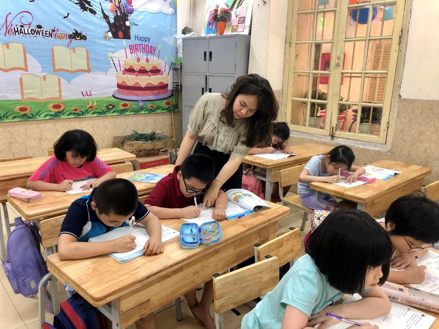 NHỮNG BUỔI HỌC ĐẦU NĂM HỌC MỚI 1