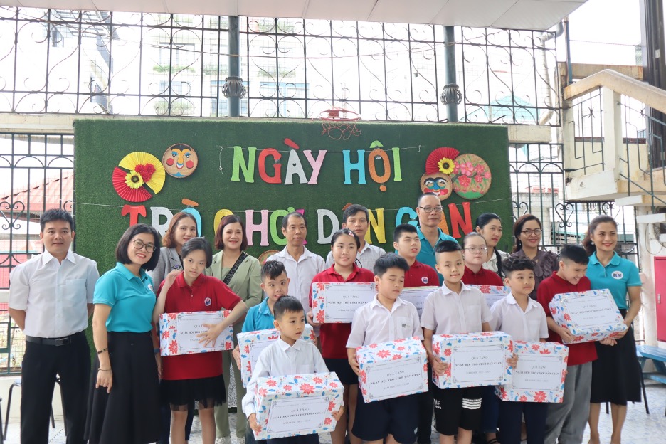 NHỮNG KHOẢNH KHẮC ĐÁNG NHỚ TẠI NGÀY HỘI TRÒ CHƠI DÂN GIAN 10