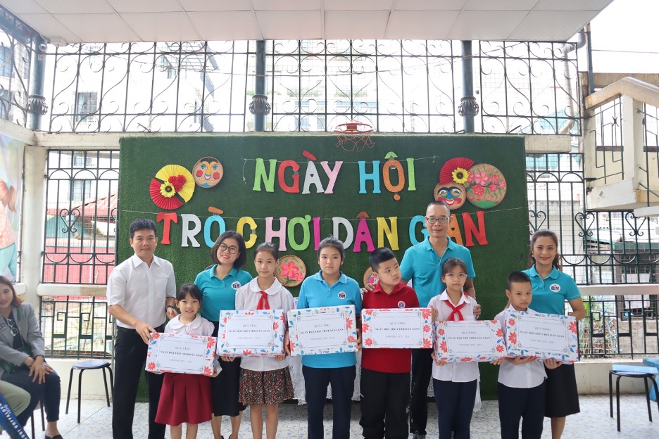 NHỮNG KHOẢNH KHẮC ĐÁNG NHỚ TẠI NGÀY HỘI TRÒ CHƠI DÂN GIAN 9
