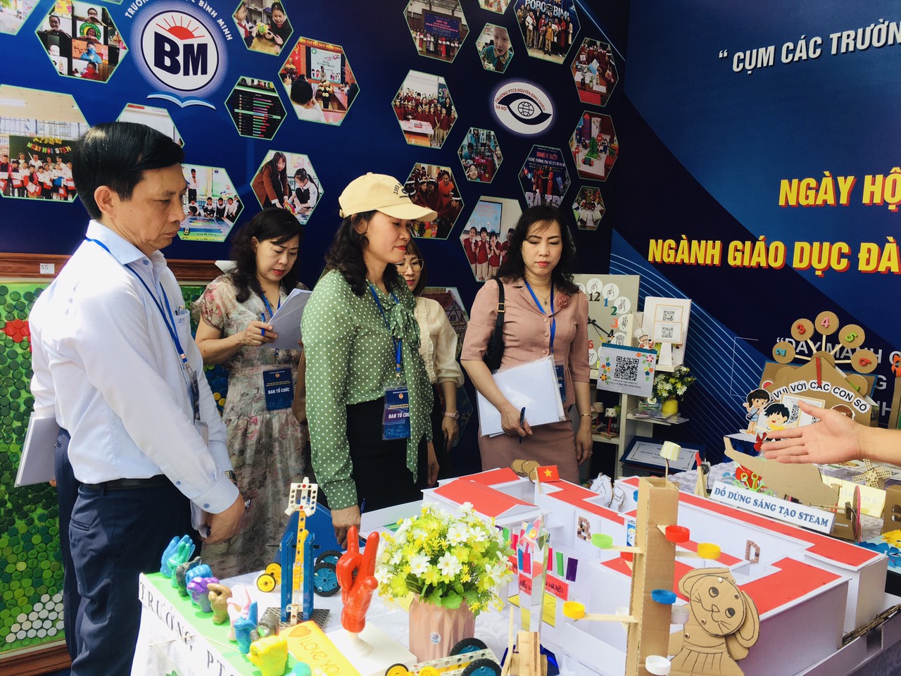 TRƯỜNG TH BÌNH MINH THAM GIA NGÀY HỘI CÔNG NGHỆ THÔNG TIN NGÀNH GIÁO DỤC ĐÀO TẠO HÀ NỘI LẦN THỨ VI NĂM 2024 14