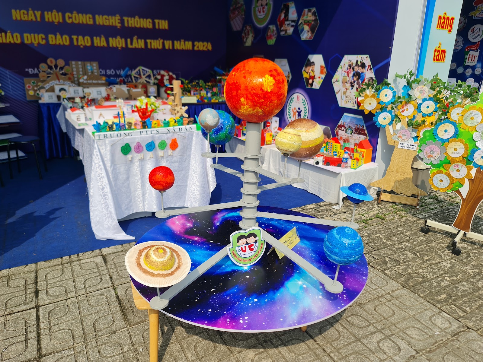 TRƯỜNG TH BÌNH MINH THAM GIA NGÀY HỘI CÔNG NGHỆ THÔNG TIN NGÀNH GIÁO DỤC ĐÀO TẠO HÀ NỘI LẦN THỨ VI NĂM 2024 3