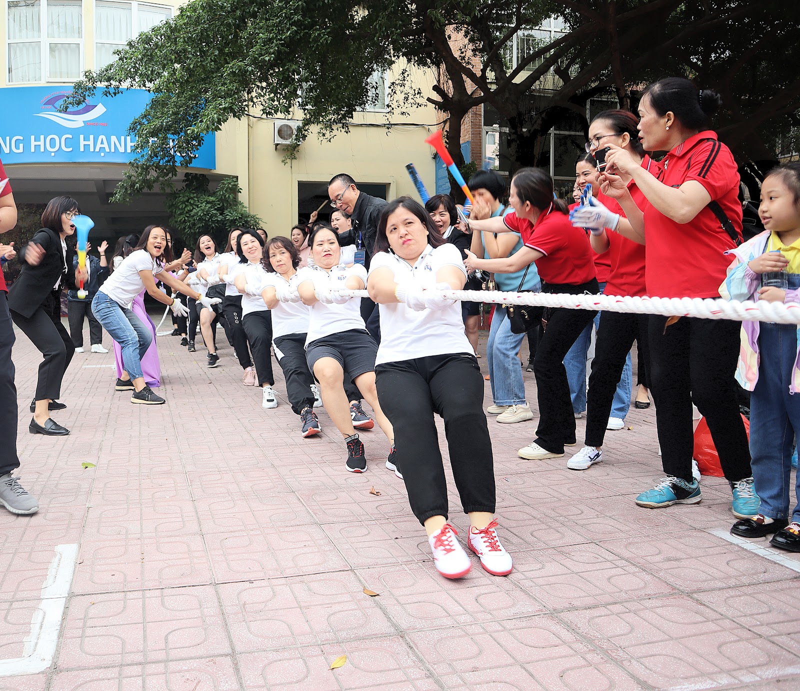 TRƯỜNG TIỂU HỌC BÌNH MINH THAM GIA NGÀY HỘI VĂN HÓA - THỂ THAO CÁN BỘ, GIÁO VIÊN, NHÂN VIÊN NĂM HỌC 2023 - 2024 7