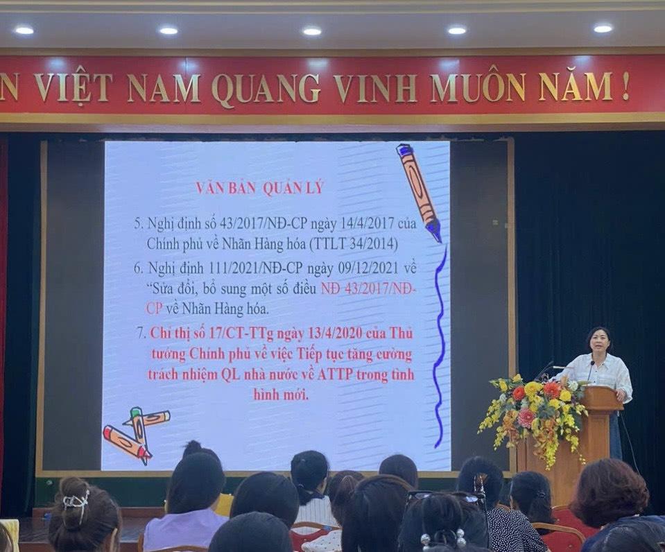 Trường Tiểu học Bình Minh tham gia tập huấn kiến thức An toàn thực phẩm tại bếp ăn tập thể trường học trên địa bàn quận Hoàn Kiếm năm 2023 1