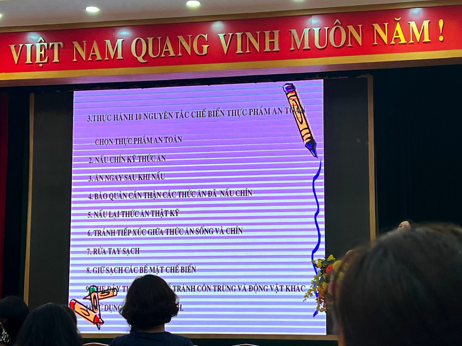 Trường Tiểu học Bình Minh tham gia tập huấn kiến thức An toàn thực phẩm tại bếp ăn tập thể trường học trên địa bàn quận Hoàn Kiếm năm 2023 4