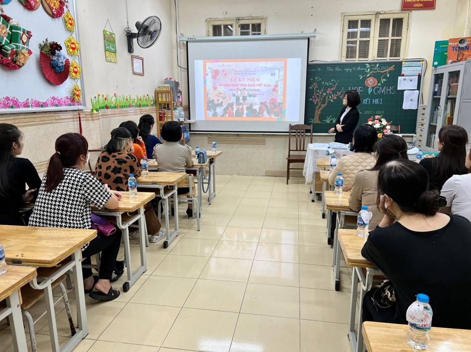 Trường tiểu học Bình Minh tổ chức buổi họp phụ huynh học sinh Sơ kết học kỳ I năm học 2022-2023. 6