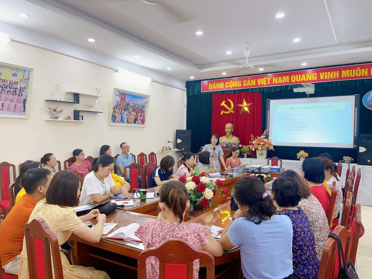 Trường tiểu học Bình Minh tổ chức thành công chuyên đề bồi dưỡng “xây dựng kế hoạch giáo dục cá nhân cho học sinh tiểu học” 1