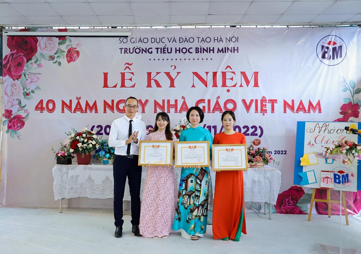  TƯNG BỪNG KỈ NIỆM 40 NGÀY NHÀ GIÁO VIỆT NAM 4