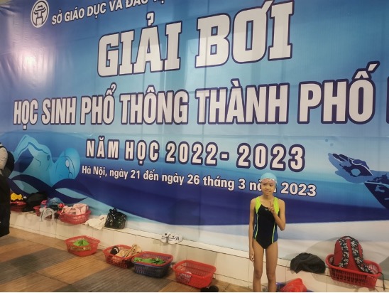 CHÂU ANH - CÔ HỌC TRÒ TÀI NĂNG, NHÍ NHẢNH, ĐÁNG YÊU CỦA TRƯỜNG TIỂU HỌC BÌNH MINH 3