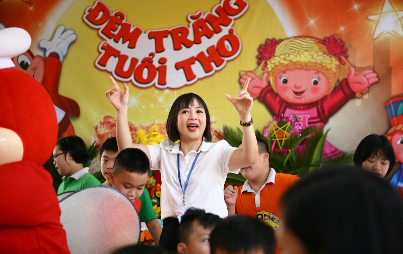 Nữ nhà giáo dành trọn tình yêu cho học sinh khuyết tật