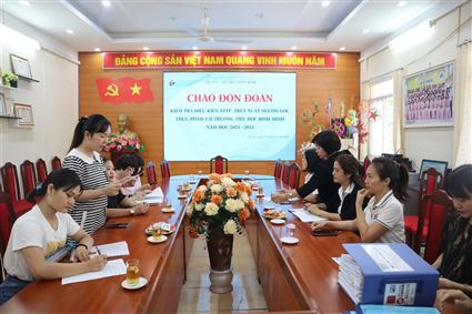 Trường Tiểu học Bình Minh đón đoàn Trung tâm Y tế Quận Hoàn Kiếm Hà Nội về kiểm tra điều kiện An toàn thực phẩm (ATTP), truy xuất nguồn gốc thực phẩm năm học 2024-2025
