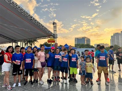 TRƯỜNG TIỂU HỌC BÌNH MINH THAM GIA GIẢI  CHẠY HOÀ NHẬP MUÔN MÀU SẮC – MỘT HÀNH TRÌNH”