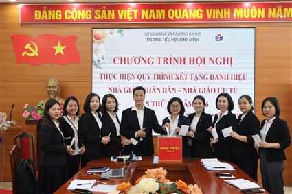 CÔNG BỐ DANH SÁCH VÀ LẤY Ý KIẾN NHÂN DÂN VỀ XÉT TẶNG DANH HIỆU “NHÀ GIÁO NHÂN DÂN”, “NHÀ GIÁO ƯU TÚ” LẦN THỨ 17 NĂM 2026