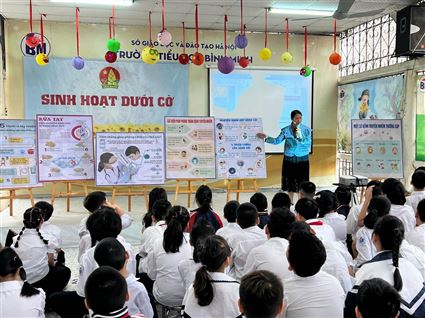 TUYÊN TRUYỀN PHÒNG CHỐNG BỆNH TRUYỀN NHIỄM VÀ CHĂM SÓC SỨC KHỎE CHO HỌC SINH