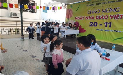 Khám sức khỏe định kỳ cho học sinh năm học 2020 - 2021