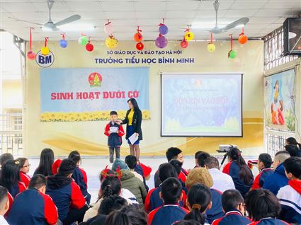 Lễ Kết Nạp Đội Viên Mới Tại Trường Tiểu Học Bình Minh