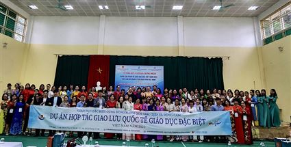 Tập huấn về giáo dục đặc biệt cho cán bộ quản lý và giáo viên năm 2023 với chủ đề “Giáo dục đặc biệt cùng đồng hành qua giao tiếp và đồng cảm”