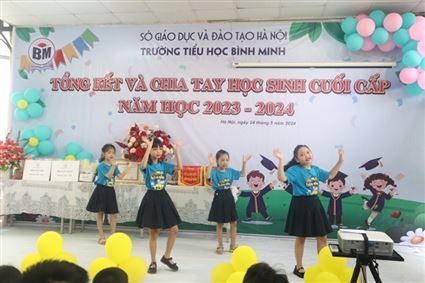 Trường tiểu học Bình Minh tổng kết và chia tay học sinh lớp 5 năm học 2023 - 2024